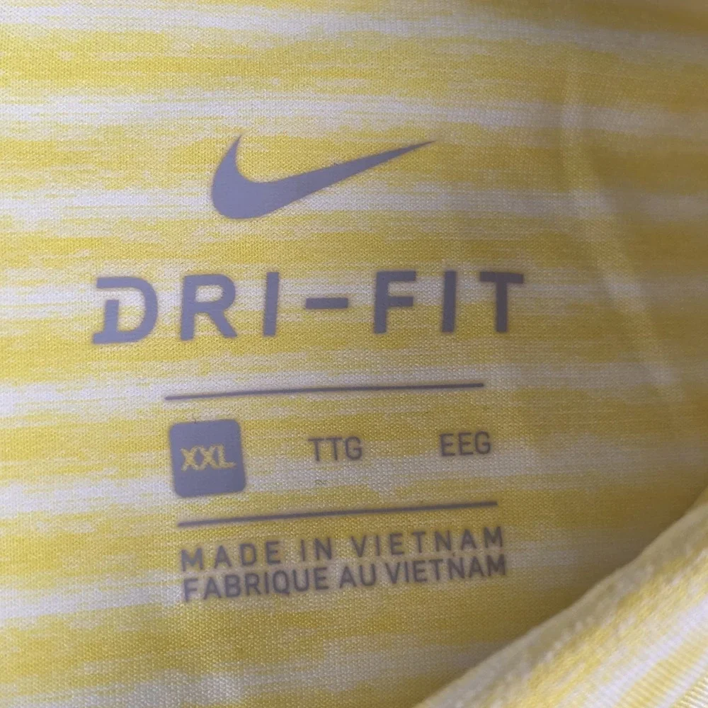 Nike Tiger Woods Polo Shirt Mens XXL Yellow Striped‎ Dri-FIT Golf Performance